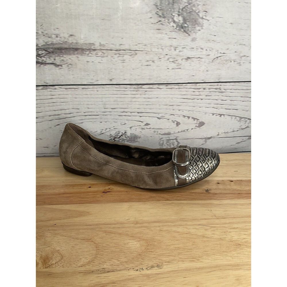 AGL Atillio Giusti Leombruni Taupe Suede Snake Captoe Buckle Ballet Flats 40/10